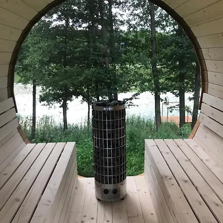 Feriehus Lesna Kryjowka W Lesie