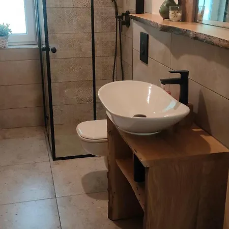 Casa de Férias Leśna Kryjówka W Lesie