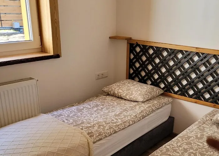 Tatil Evi Lesna Kryjowka W Lesie Wersk